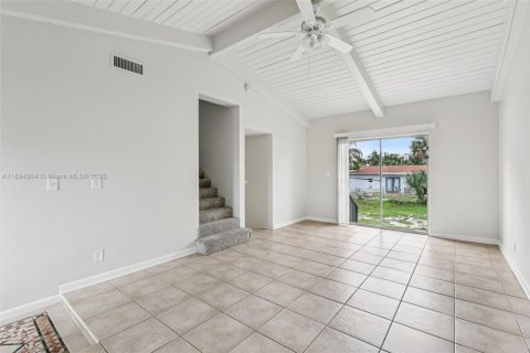 Villa ou maison à vendre à Boca Raton, Floride: 4 chambres, 147.53 m2 № 1948515 - photo 13
