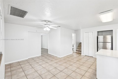 Villa ou maison à vendre à Boca Raton, Floride: 4 chambres, 147.53 m2 № 1948515 - photo 16