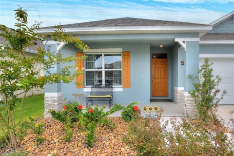 House in Lakeland, Florida 4 bedrooms, 168.34 sq.m. № 2201215 - photo 3
