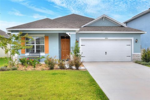 House in Lakeland, Florida 4 bedrooms, 168.34 sq.m. № 2201215