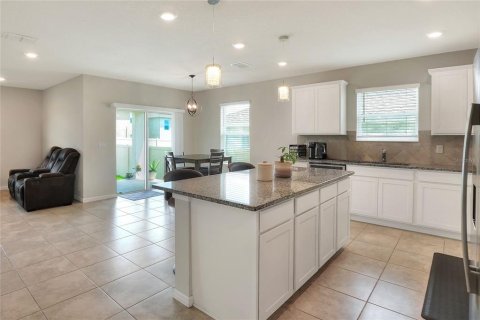 Casa en venta en Davenport, Florida, 4 dormitorios, 173.26 m2 № 1875988 - foto 10