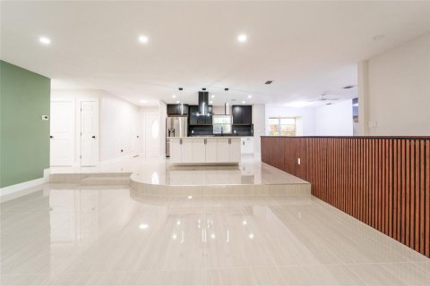Villa ou maison à vendre à Venice, Floride: 3 chambres, 192.31 m2 № 2410154 - photo 17