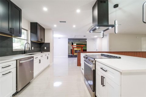 Villa ou maison à vendre à Venice, Floride: 3 chambres, 192.31 m2 № 2410154 - photo 24