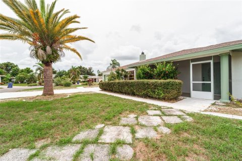 Villa ou maison à vendre à Venice, Floride: 3 chambres, 192.31 m2 № 2410154 - photo 6
