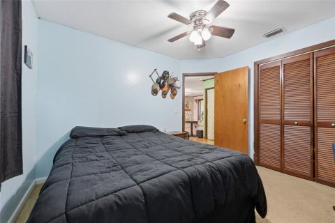 House in Trenton, Florida 2 bedrooms, 108.14 sq.m. № 2103470 - photo 16