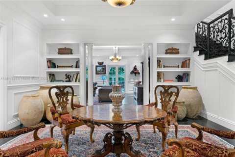 House in Coral Gables, Florida 6 bedrooms № 2060201 - photo 16