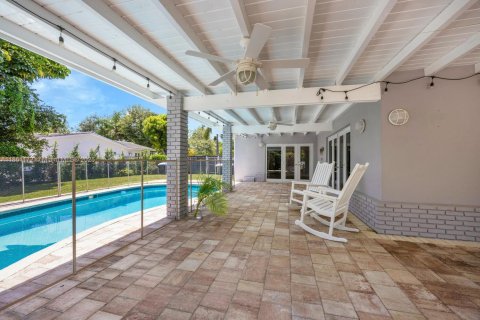 House in Palmetto Bay, Florida 3 bedrooms, 168.8 sq.m. № 1889887 - photo 26