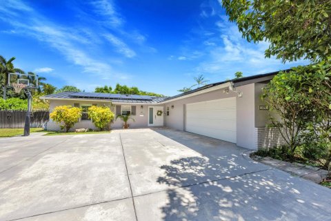 House in Palmetto Bay, Florida 3 bedrooms, 168.8 sq.m. № 1889887 - photo 9