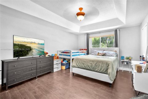 Townhouse in Miramar, Florida 3 bedrooms, 153.29 sq.m. № 1842755 - photo 15