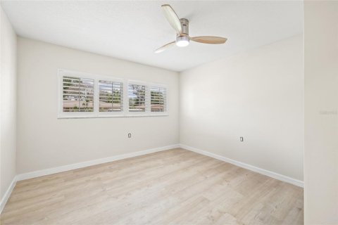 Villa ou maison à vendre à Saint Petersburg, Floride: 4 chambres, 209.59 m2 № 1805785 - photo 15