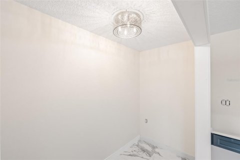 Villa ou maison à vendre à Saint Petersburg, Floride: 4 chambres, 209.59 m2 № 1805785 - photo 26