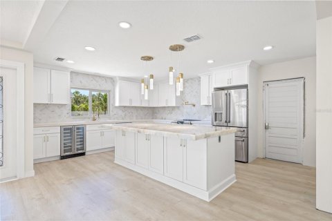 Villa ou maison à vendre à Saint Petersburg, Floride: 4 chambres, 209.59 m2 № 1805785 - photo 7