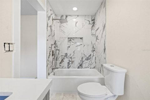 Villa ou maison à vendre à Saint Petersburg, Floride: 4 chambres, 209.59 m2 № 1805785 - photo 17