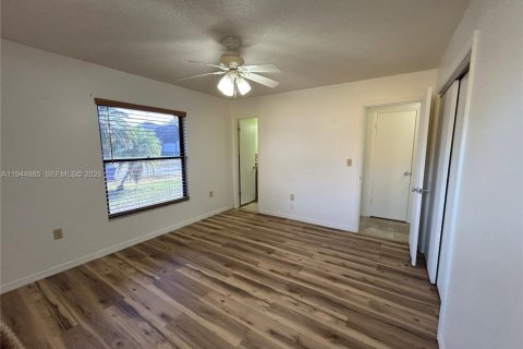 Villa ou maison à louer à Sebring, Floride: 2 chambres, 129.78 m2 № 2001234 - photo 14