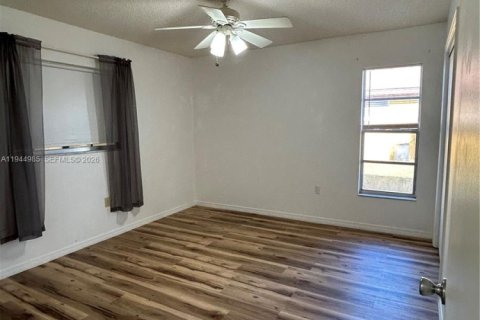 Villa ou maison à louer à Sebring, Floride: 2 chambres, 129.78 m2 № 2001234 - photo 13