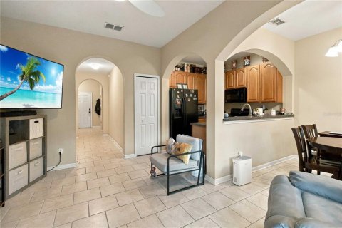 Townhouse in Orlando, Florida 3 bedrooms, 117.06 sq.m. № 2396323 - photo 9