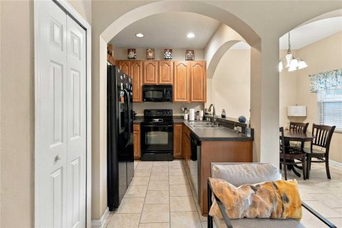 Townhouse in Orlando, Florida 3 bedrooms, 117.06 sq.m. № 2396323 - photo 5