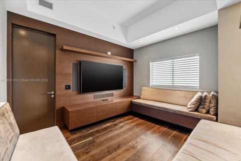 Copropriété à louer à Miami, Floride: 5 chambres, 238.67 m2 № 1959779 - photo 21