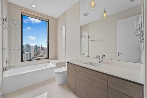 Copropriété à louer à Miami, Floride: 5 chambres, 238.67 m2 № 1959779 - photo 27