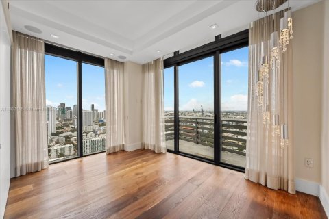 Copropriété à louer à Miami, Floride: 5 chambres, 238.67 m2 № 1959779 - photo 25