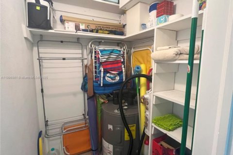 Copropriété à vendre à Fort Lauderdale, Floride: 1 chambre, 69.49 m2 № 2020615 - photo 15