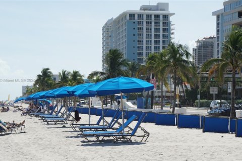 Copropriété à vendre à Fort Lauderdale, Floride: 1 chambre, 69.49 m2 № 2020615 - photo 30