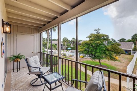 Condo in Bradenton, Florida, 2 bedrooms № 2109275 - photo 3