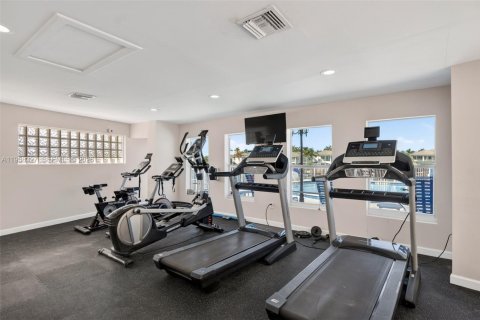 Снять в аренду кондоминиум в Холливуд, Флорида 2 спальни, 119.66м2, № 2017988 - фото 24