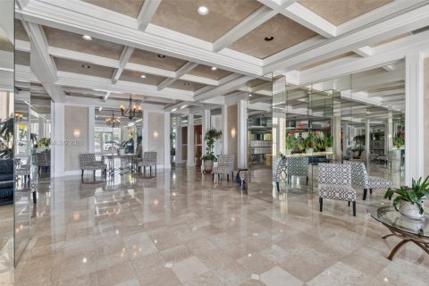 Снять в аренду кондоминиум в Холливуд, Флорида 2 спальни, 119.66м2, № 2017988 - фото 21