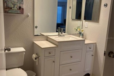 Condominio en alquiler en Kissimmee, Florida, 2 dormitorios, 95.32 m2 № 1910362 - foto 11