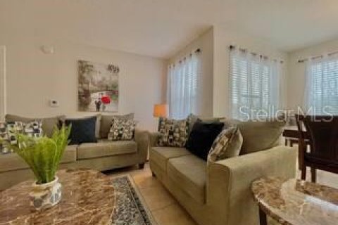 Condominio en alquiler en Kissimmee, Florida, 2 dormitorios, 95.32 m2 № 1910362 - foto 4
