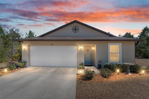Casa en Citrus Springs, Florida 3 dormitorios, 115.57 m2 № 2144643