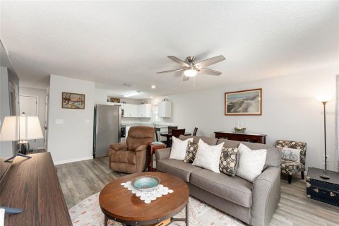 Casa en venta en Citrus Springs, Florida, 3 dormitorios, 115.57 m2 № 2144643 - foto 5