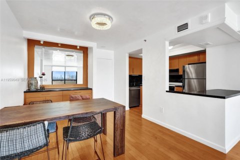 Copropriété à louer à Miami Beach, Floride: 2 chambres, 89.19 m2 № 2023908 - photo 10