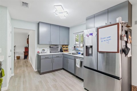 Casa en venta en Apopka, Florida, 3 dormitorios, 129.88 m2 № 2386349 - foto 7