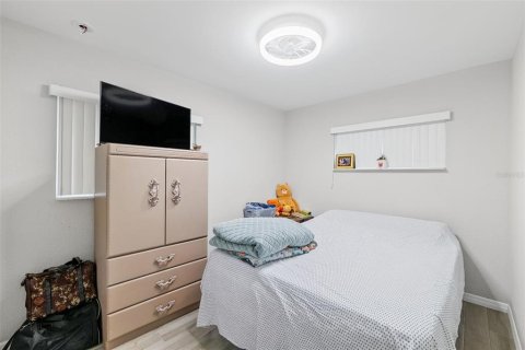 Casa en venta en Apopka, Florida, 3 dormitorios, 129.88 m2 № 2386349 - foto 15