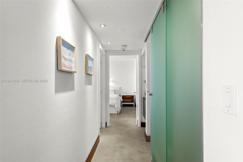 Condominio en venta en Hallandale Beach, Florida, 2 dormitorios, 118.91 m2 № 2006010 - foto 14