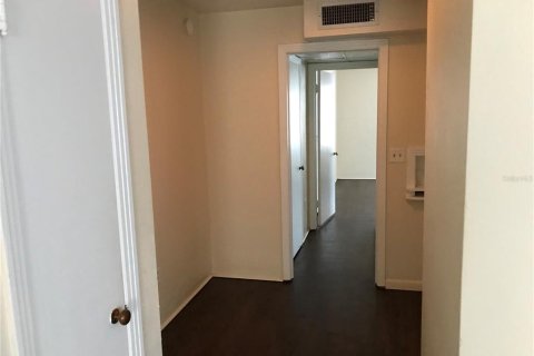 Apartment in Lakeland, Florida 1 bedroom, 65.03 sq.m. № 2237364 - photo 4