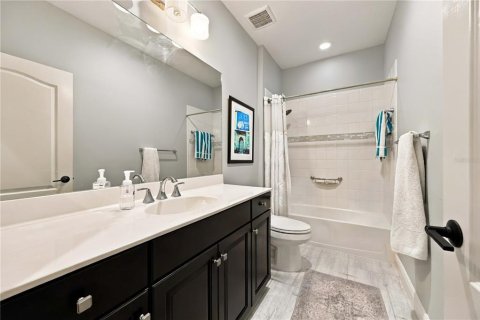 Villa ou maison à vendre à Englewood, Floride: 3 chambres, 171.4 m2 № 2408910 - photo 16