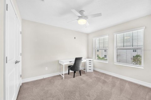 Adosado en venta en Tampa, Florida, 4 dormitorios, 234.49 m2 № 1801604 - foto 22