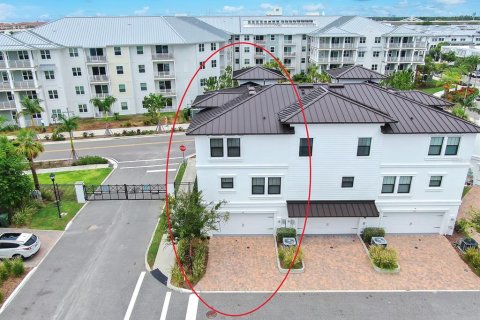 Adosado en venta en Tampa, Florida, 4 dormitorios, 234.49 m2 № 1801604 - foto 29