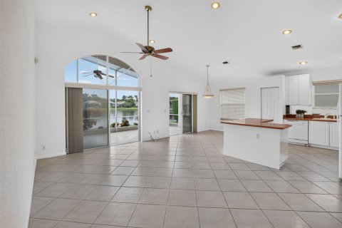 Villa ou maison à vendre à Boynton Beach, Floride: 3 chambres, 201.78 m2 № 2432271 - photo 12