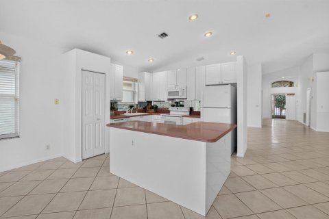 Villa ou maison à vendre à Boynton Beach, Floride: 3 chambres, 201.78 m2 № 2432271 - photo 13