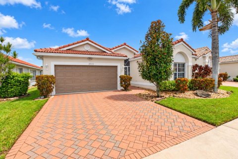 Villa ou maison à vendre à Boynton Beach, Floride: 3 chambres, 201.78 m2 № 2432271 - photo 2