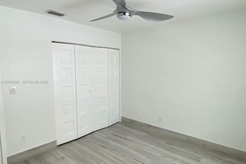 Villa ou maison à louer à Miami, Floride: 3 chambres, 147.71 m2 № 2091382 - photo 30