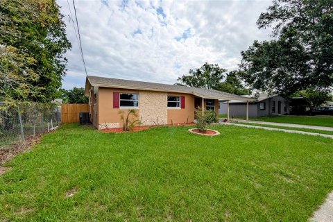 Casa en venta en Orlando, Florida, 3 dormitorios, 83.61 m2 № 1744787 - foto 5