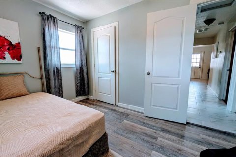 Casa en venta en Orlando, Florida, 3 dormitorios, 83.61 m2 № 1744787 - foto 19