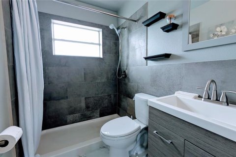 Casa en venta en Orlando, Florida, 3 dormitorios, 83.61 m2 № 1744787 - foto 15