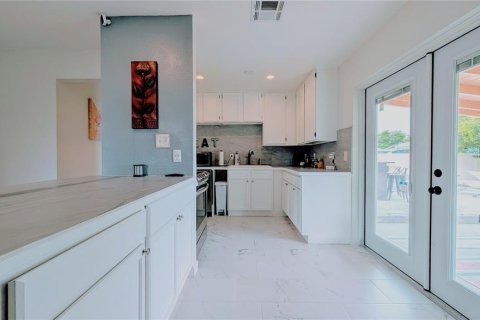 Casa en venta en Orlando, Florida, 3 dormitorios, 83.61 m2 № 1744787 - foto 8