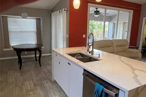 Casa en alquiler en Clearwater, Florida, 2 dormitorios, 126.35 m2 № 1908410 - foto 14